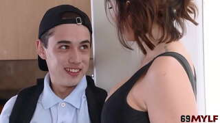 ���ইভি Lebelle