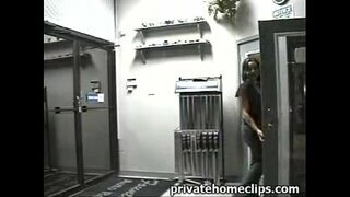 Oulik busty babe gee baas BESTE kopkou by die werk