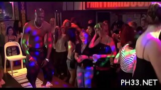 Црна schlong во потрага за ебам