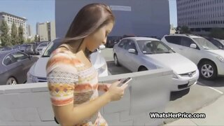 Picking up dhe fucked djegëse Latine cutie