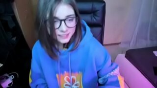 Pendejita jwe ak dildo