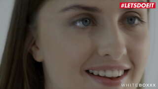 LETSDOEIT - (Shona Suba &amp;amp; Lena Reif) Horny Papa Gets Sa Pagdula Ug sa Hitabo Sa Duha ka mga Init nga Euro Bata nga mga Modelo